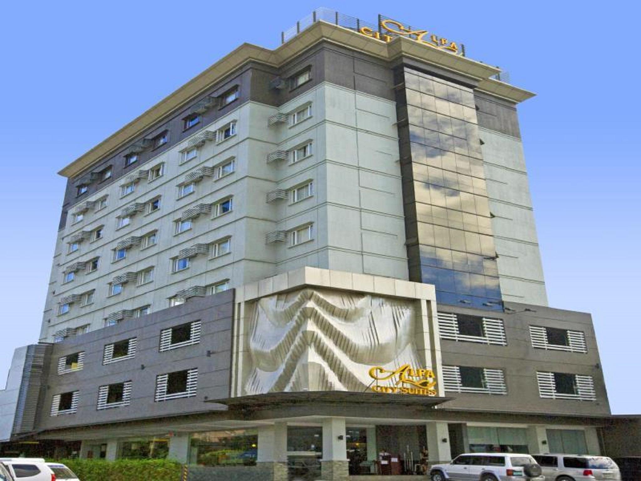 โรงแรมอัลพา ซิตี้ สวีท Cebu ภายนอก รูปภาพ